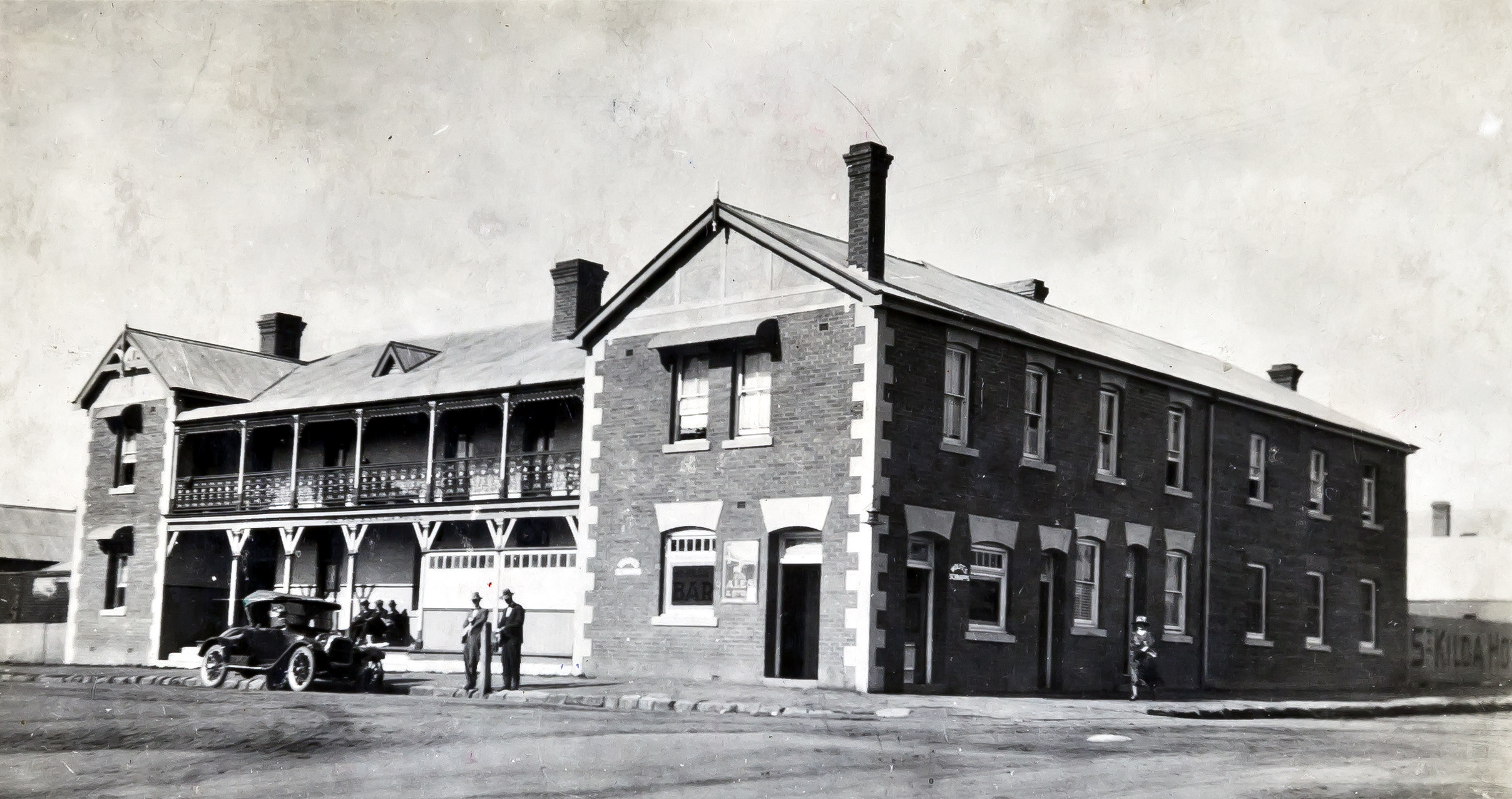 Unravelling St Kilda Hotel's legacy in Armidale